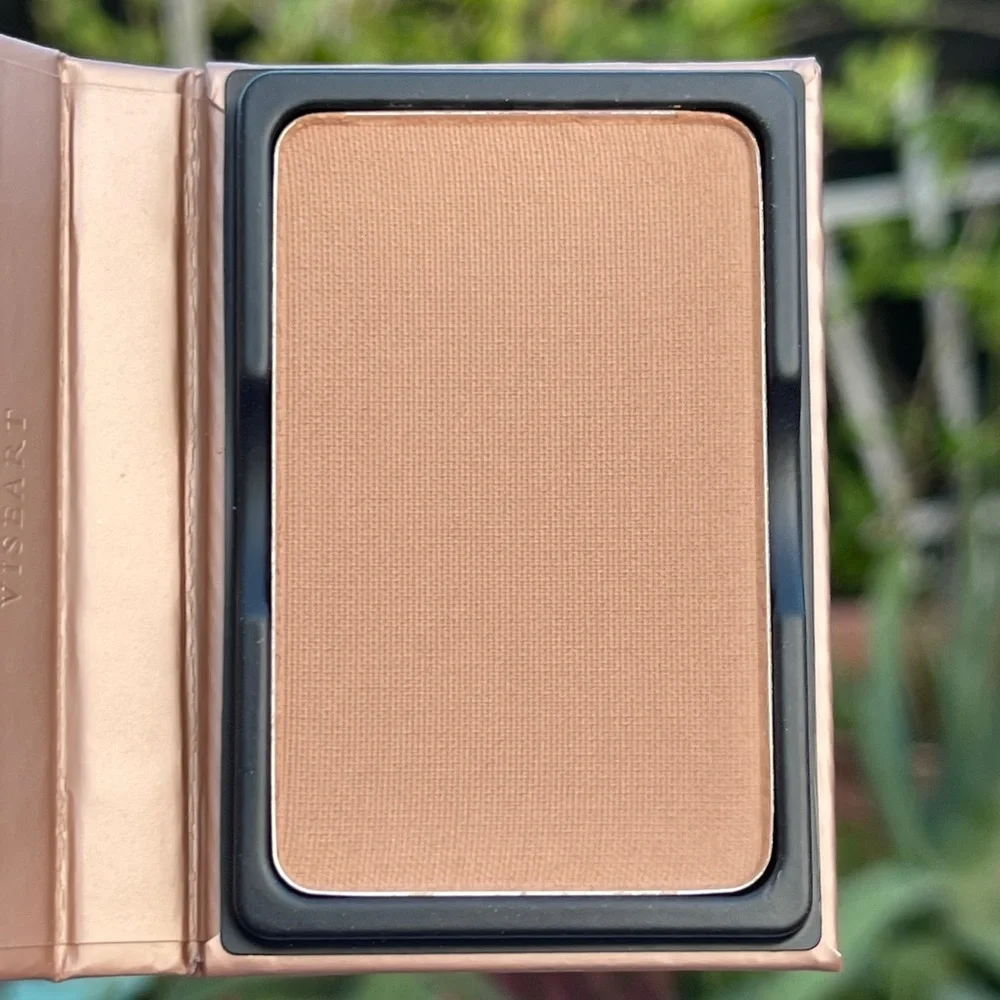 VISEART Professional Makeup Bronze Noix Powder Bronzer